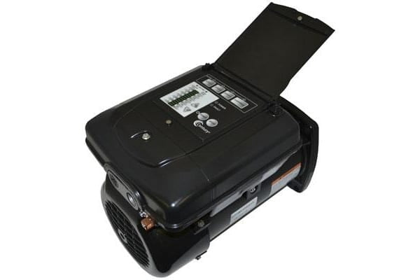 VGreen pump controls for energy-efficient water pump operation